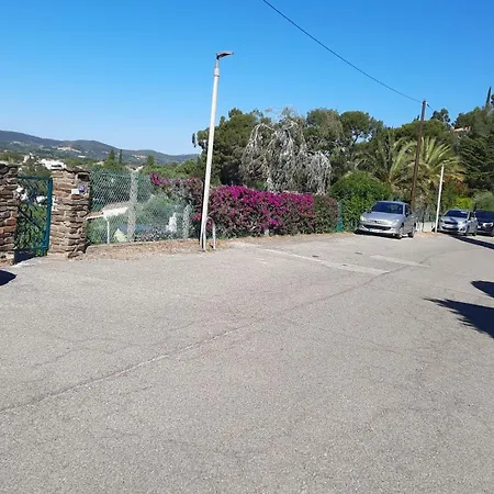 Studio Lantanas 4 Personnes Le Lavandou Exterior photo